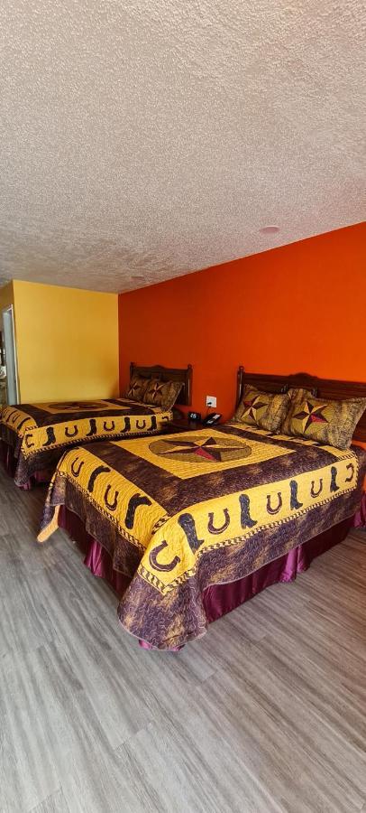 Chaparral Motel Hallettsville 외부 사진