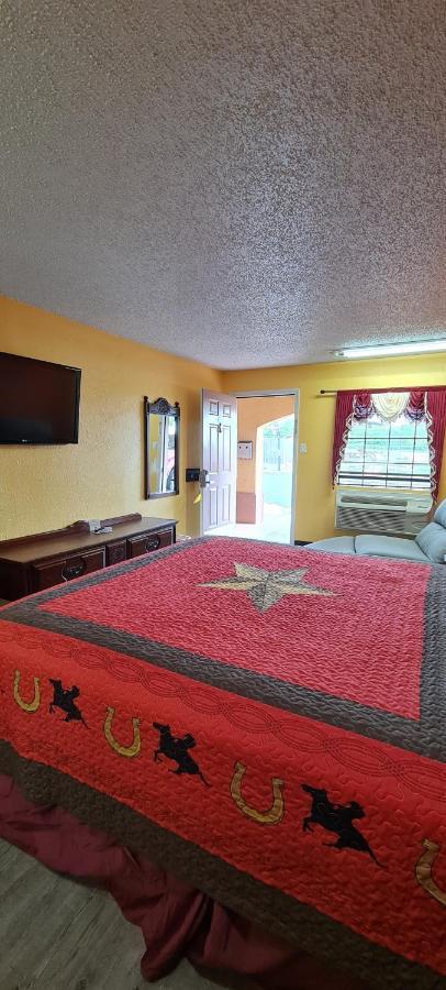 Chaparral Motel Hallettsville 외부 사진