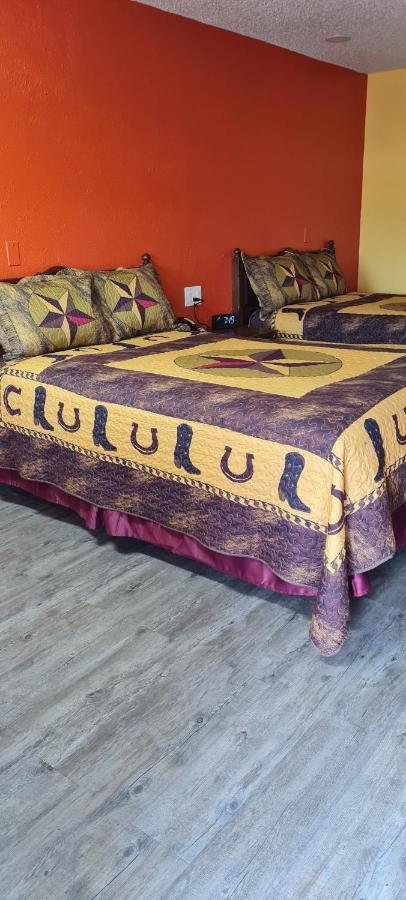 Chaparral Motel Hallettsville 외부 사진