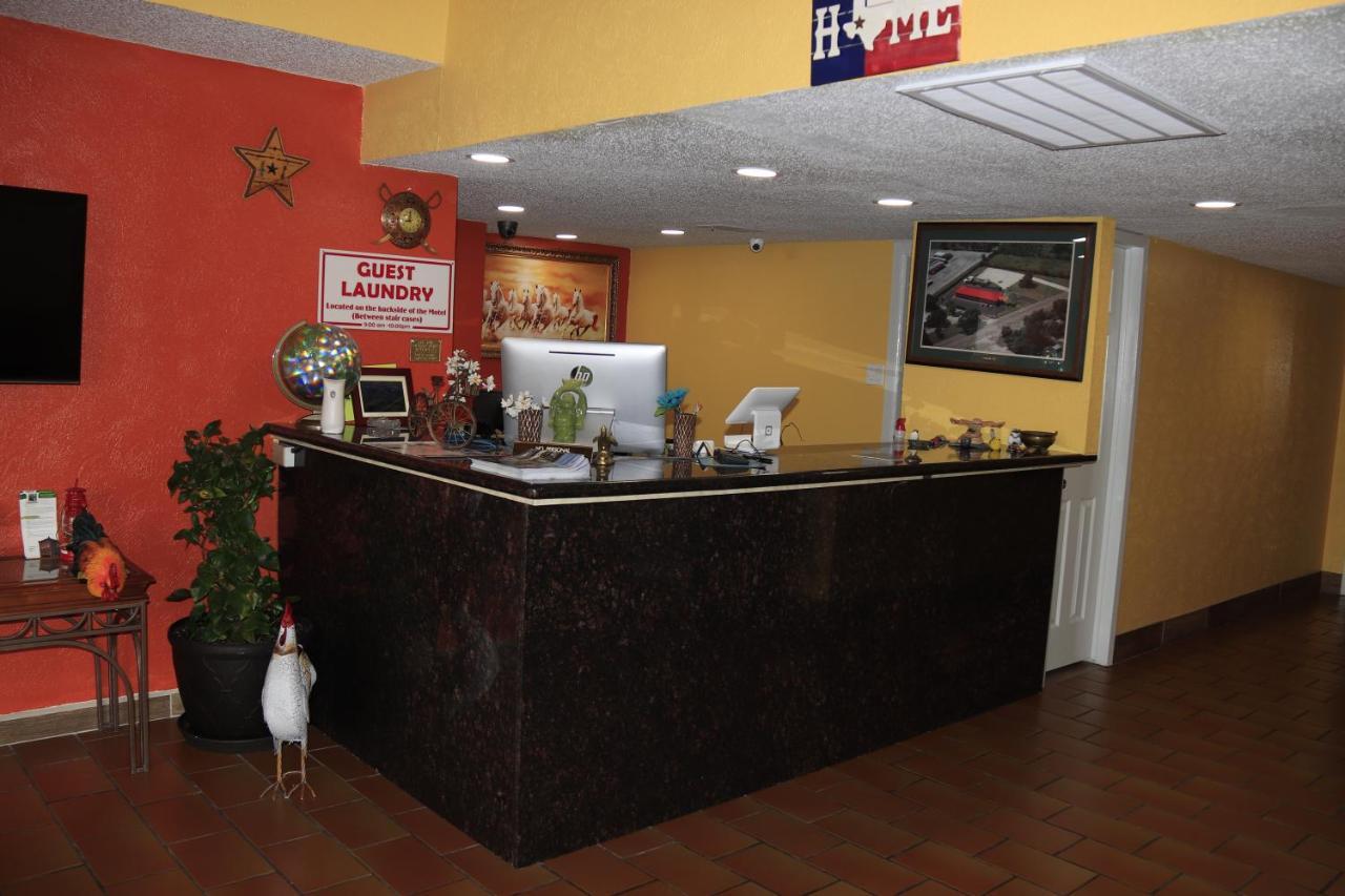 Chaparral Motel Hallettsville 외부 사진