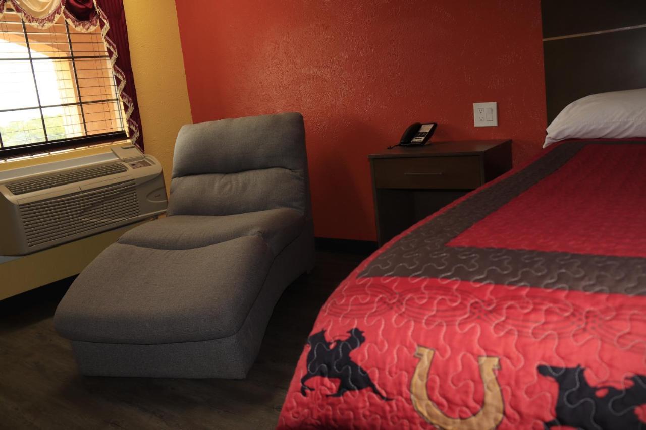 Chaparral Motel Hallettsville 외부 사진