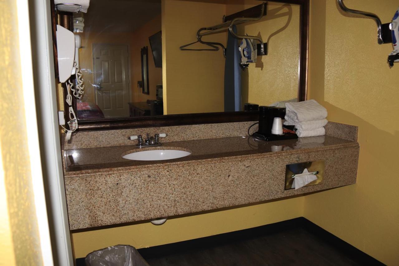 Chaparral Motel Hallettsville 외부 사진