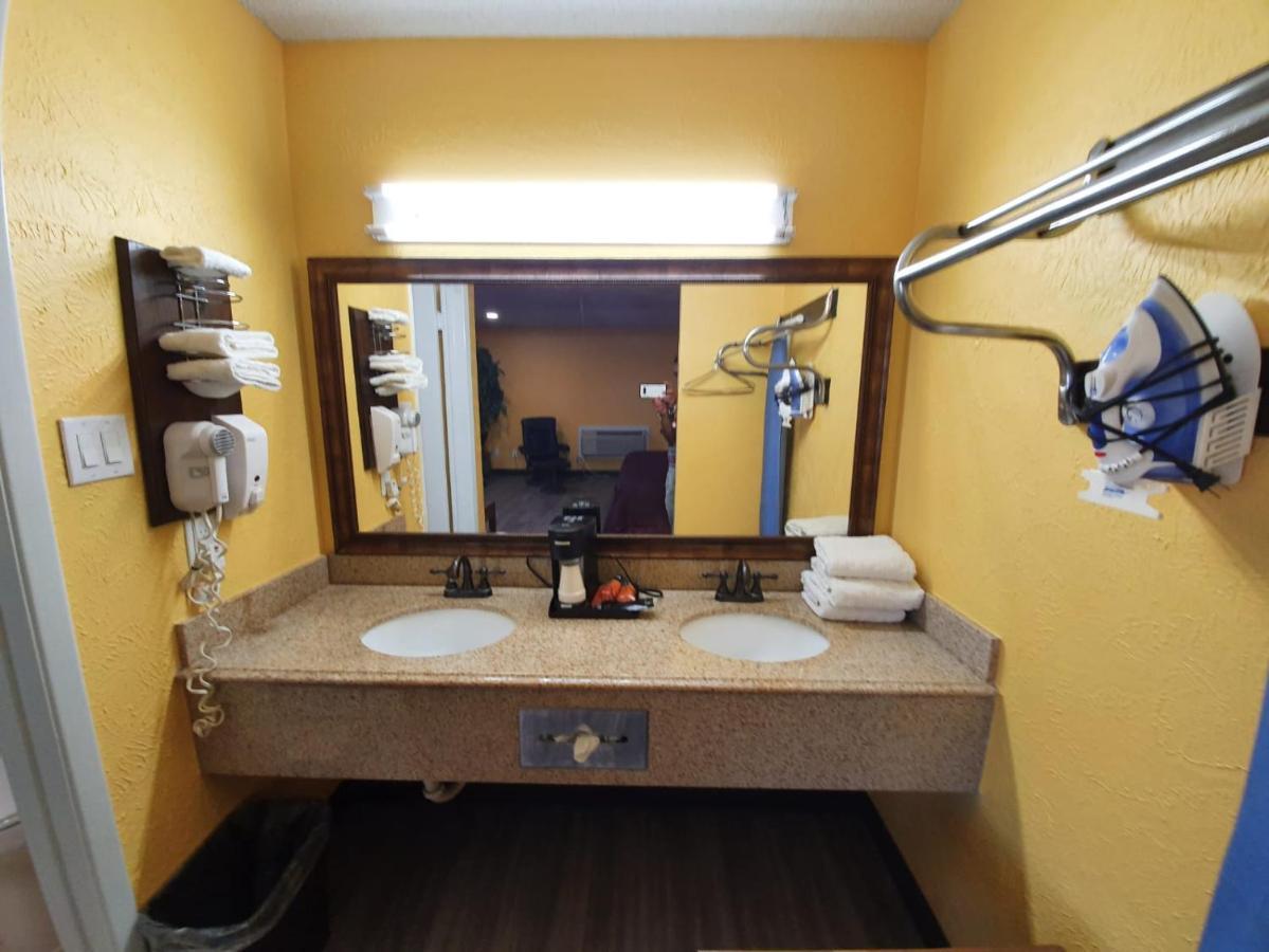 Chaparral Motel Hallettsville 외부 사진